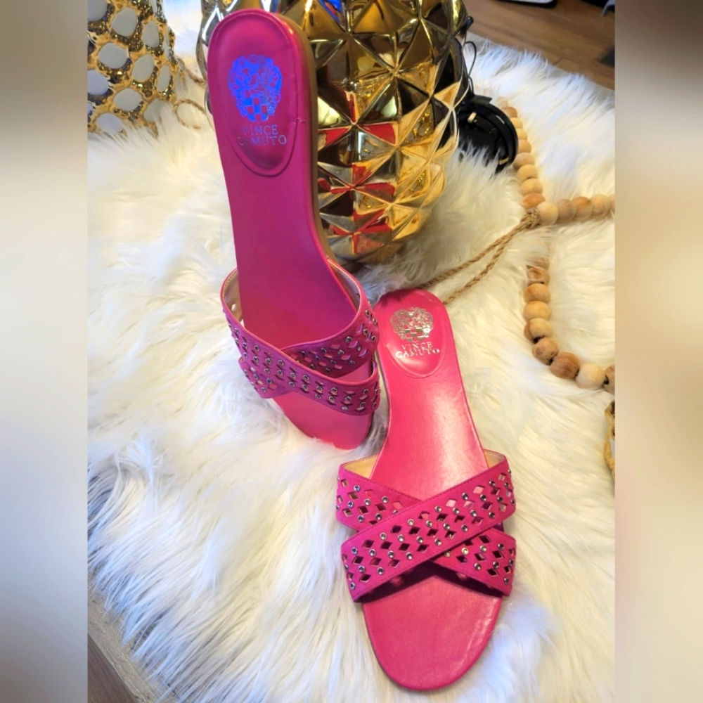 Vince Camuto pink Sandal